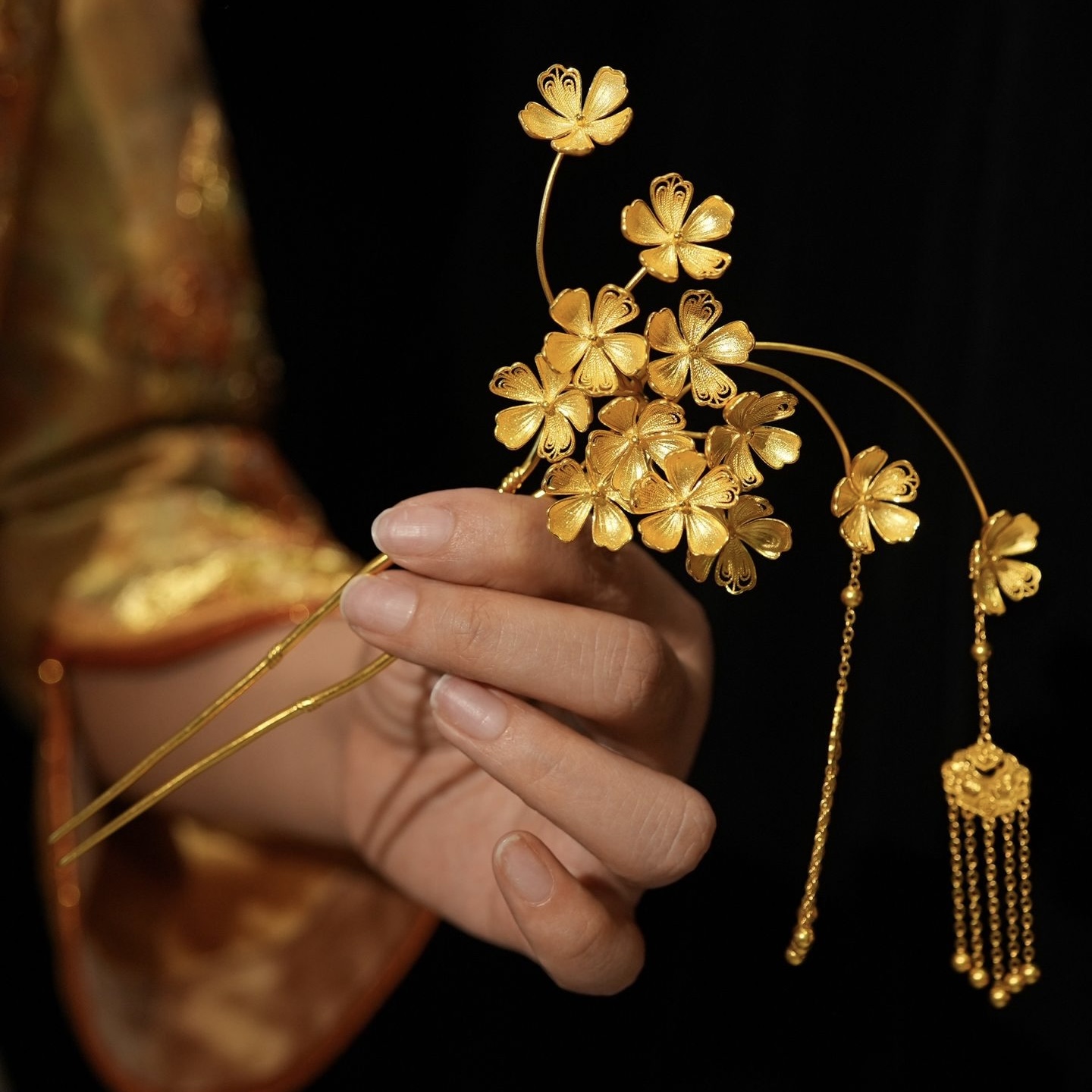 f1586823-4d3b-4d2a-ac87-e03a54e543d7